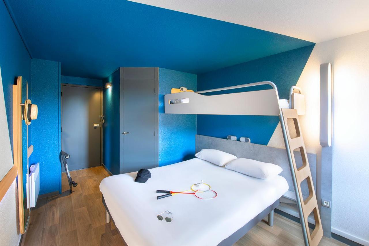 Ibis Budget Grenoble Voreppe Buitenkant foto